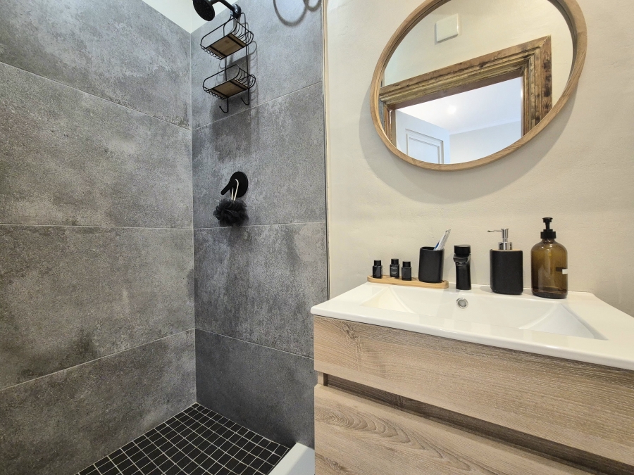 1 Bedroom Property for Sale in Claremont Upper Western Cape